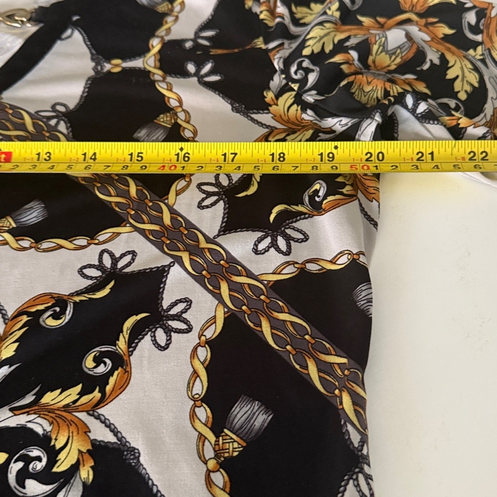Susan Graver Black and Gold Patterned liquid knit tunic SZS Long sleeve. - Picture 9 of 14
